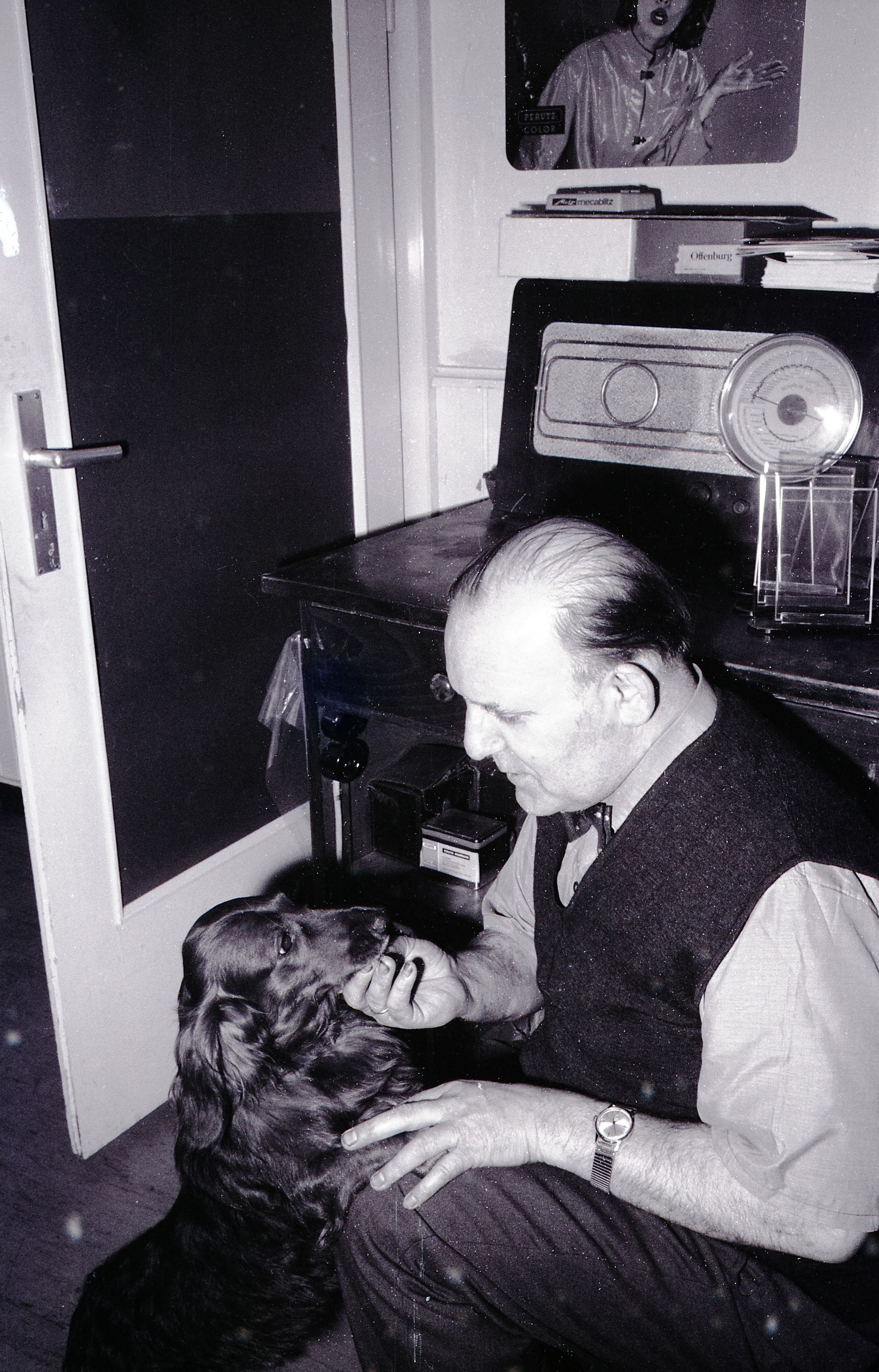 Friedrich Strohm mit seinem Hund