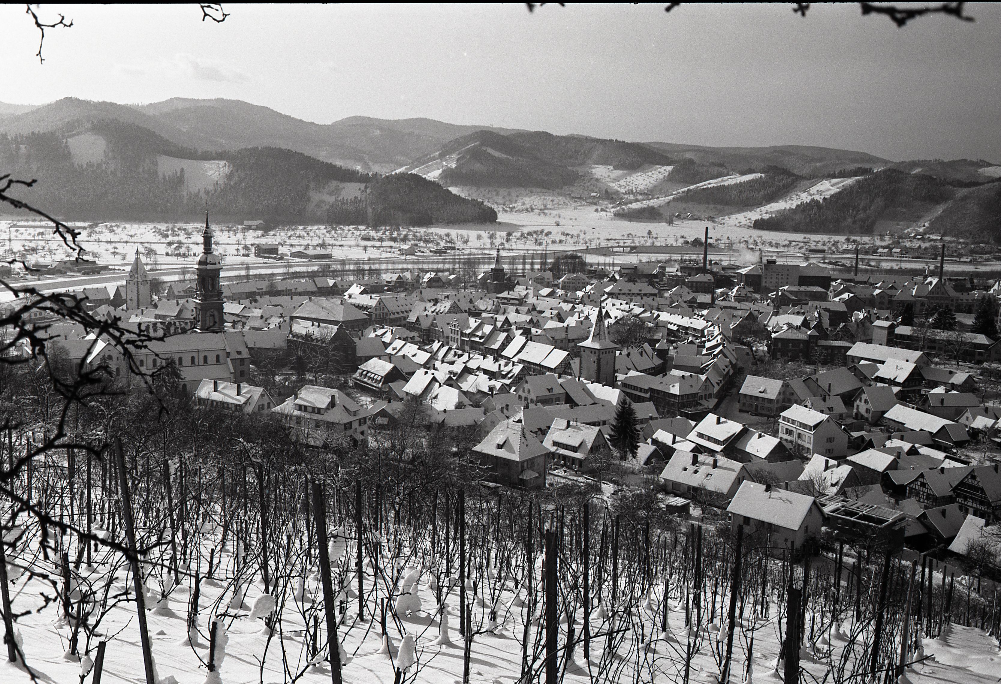 Stadtansicht Winterliches Gengenbach 1968 von Friedrich Strohm 
